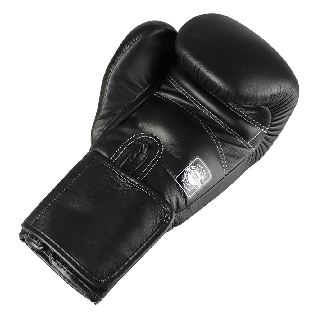 Boxhandschuhe von TWINS aus Echtleder BGVF BLACK