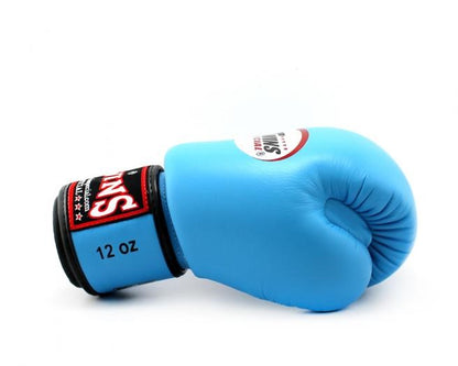 Boxhandschuhe von TWINS BGVL 3 LIGHT BLUE