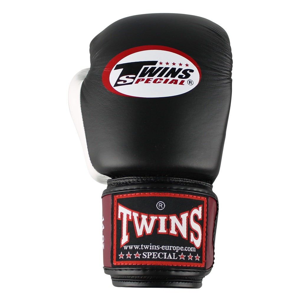 Boxhandschuhe von TWINS aus Echtleder BGVL 4 RED-BLACK-WHITE